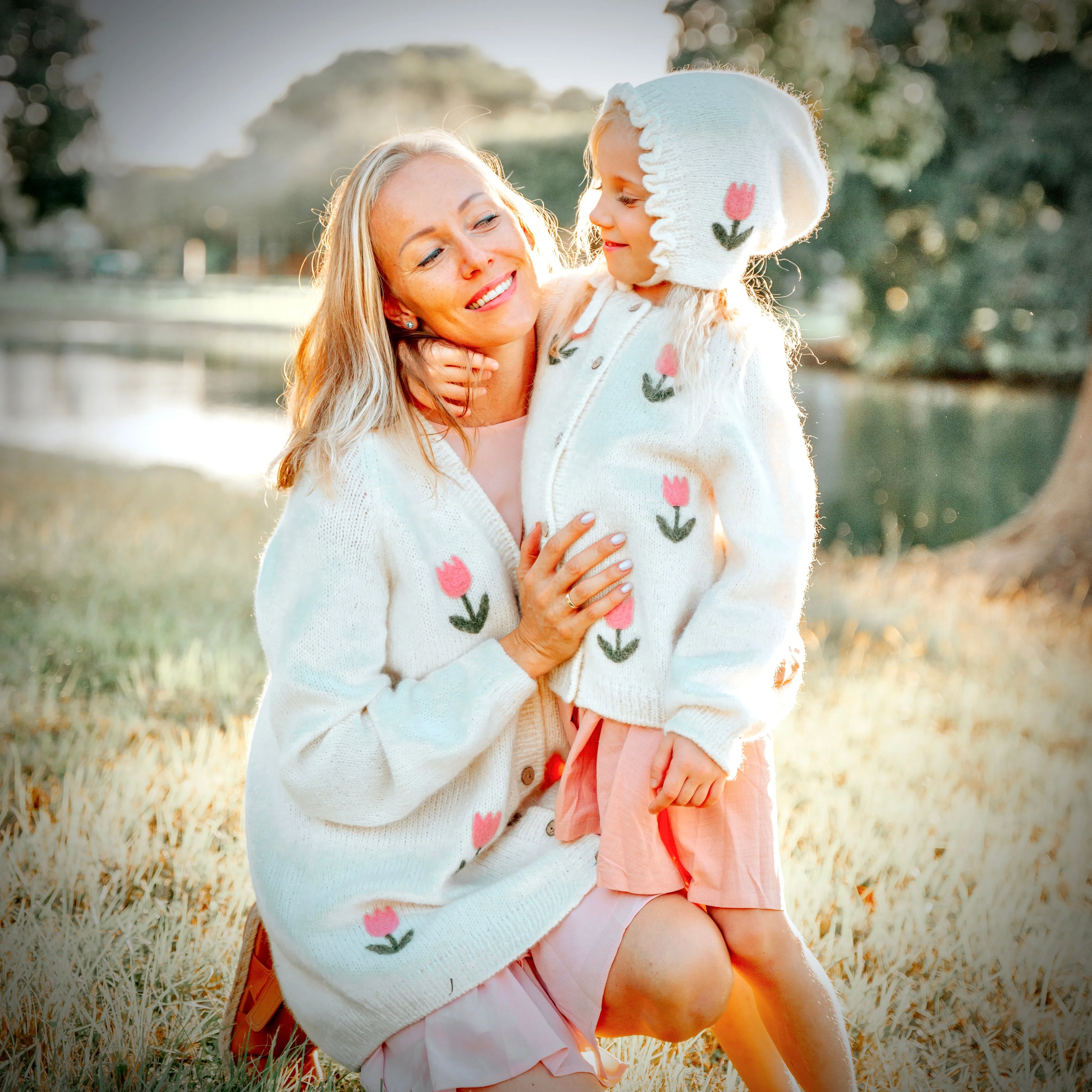 Adult Tulips cardigan | Off white