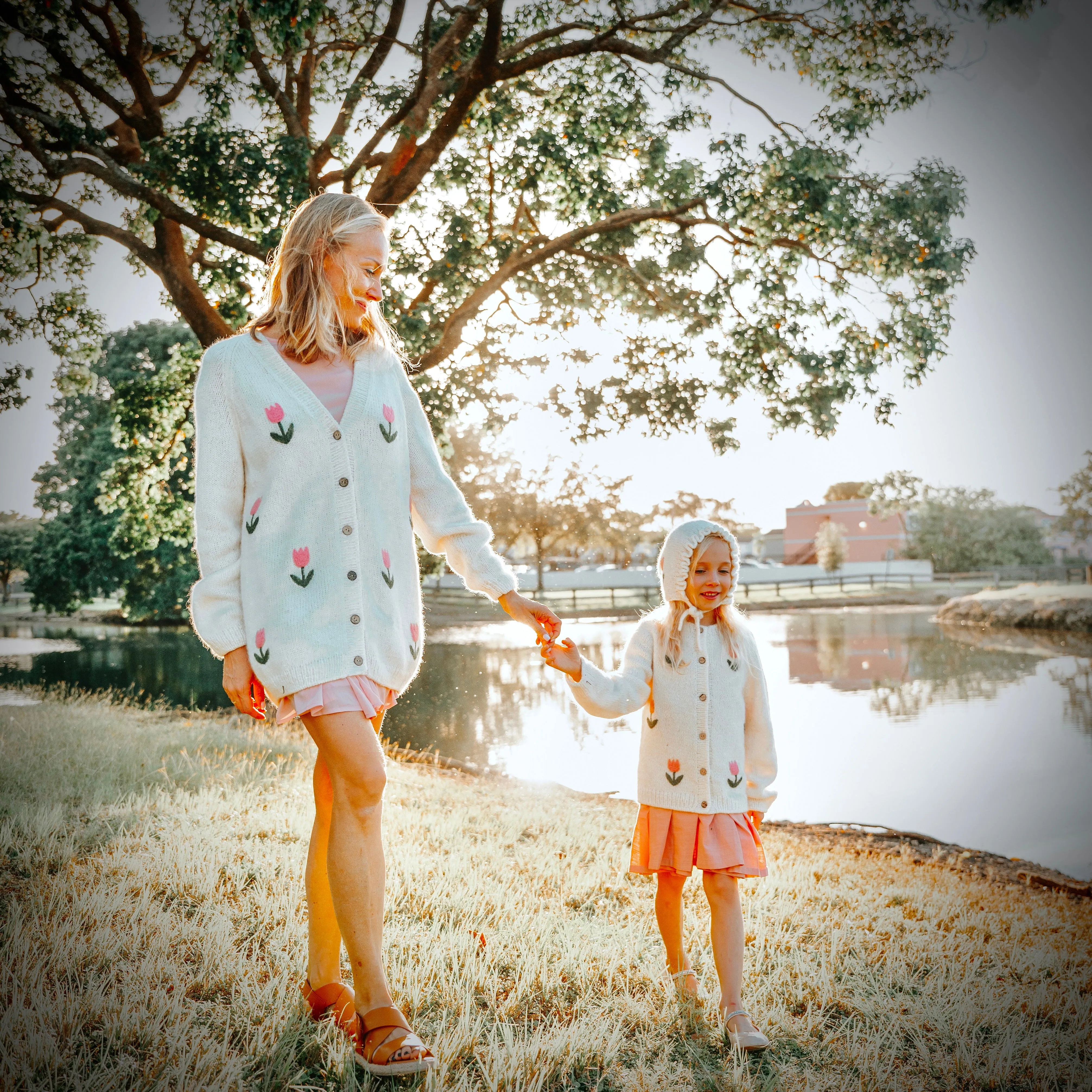 Adult Tulips cardigan | Off white