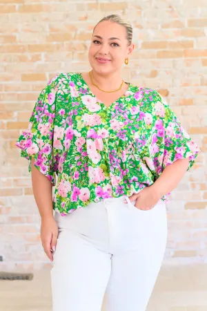 Florence V-Neck Statement Top in Kelly Green - 6/14/2024