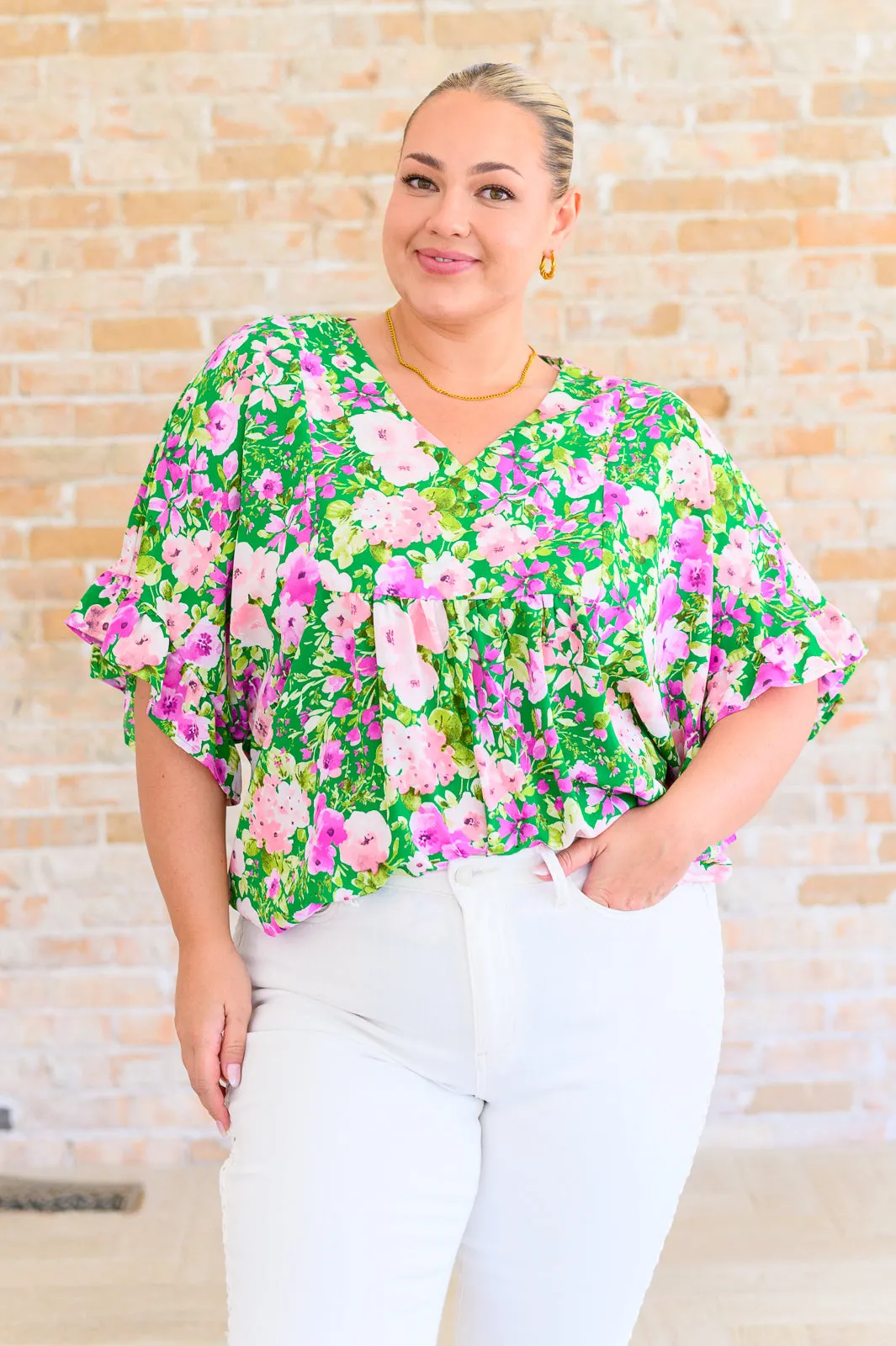 Florence V-Neck Statement Top in Kelly Green - 6/14/2024