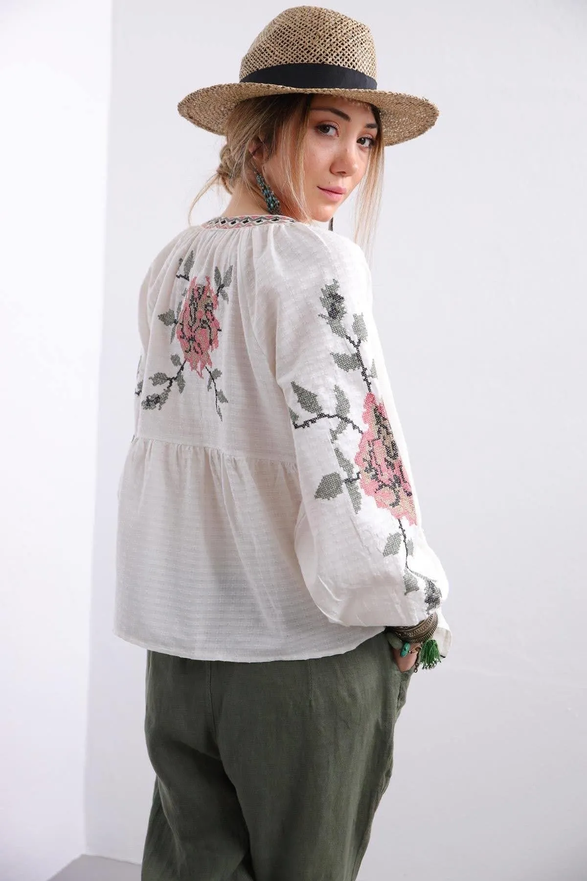 Rose Embroidered Vyshyvanka Light Jacket
