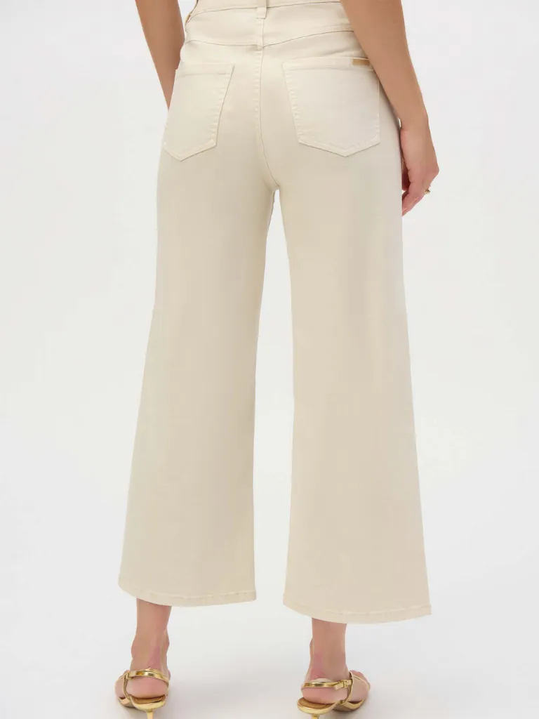 Stretch Culotte Jeans with Raw-Edge Hem