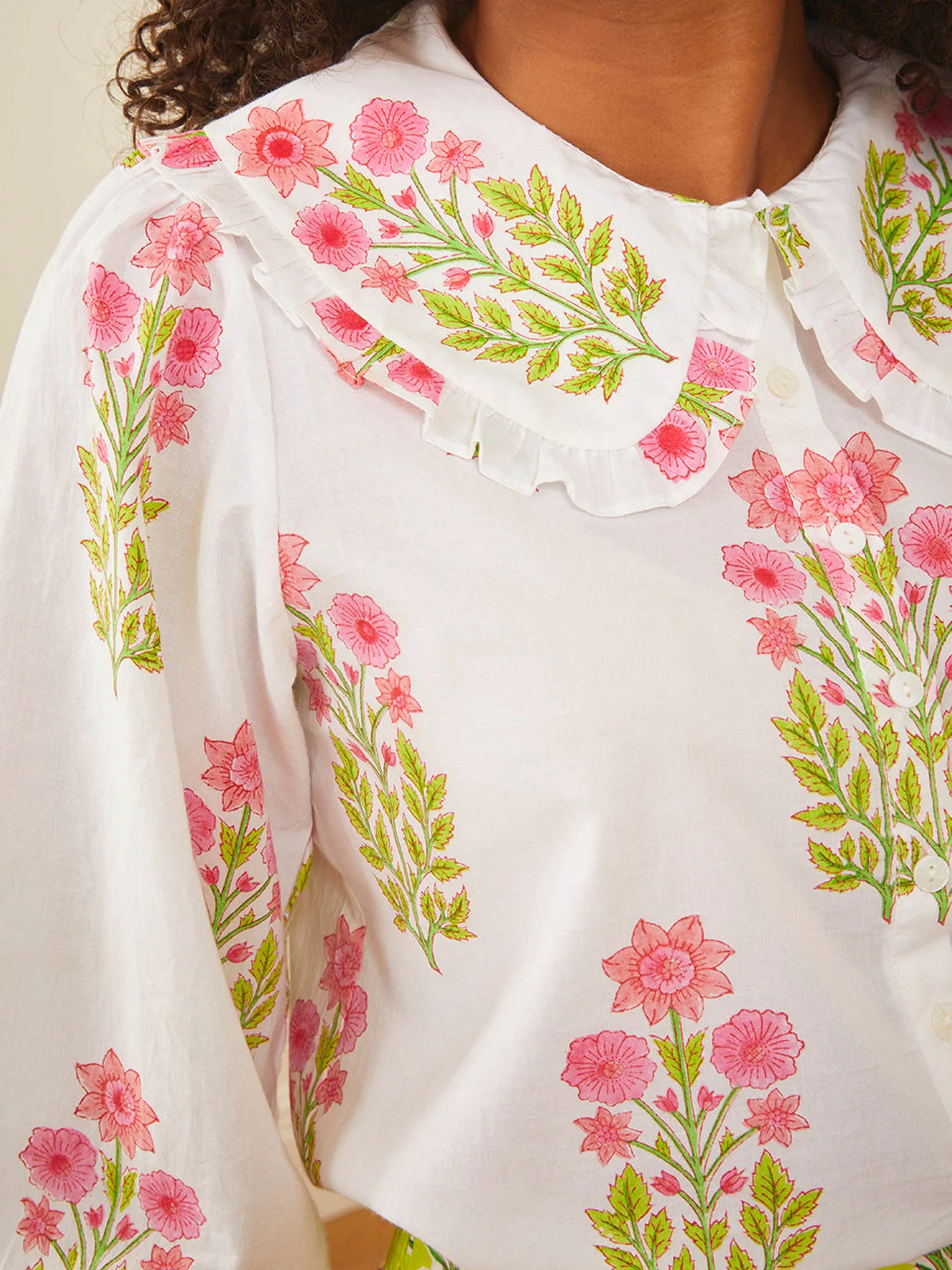 Zest botanical apple blouse